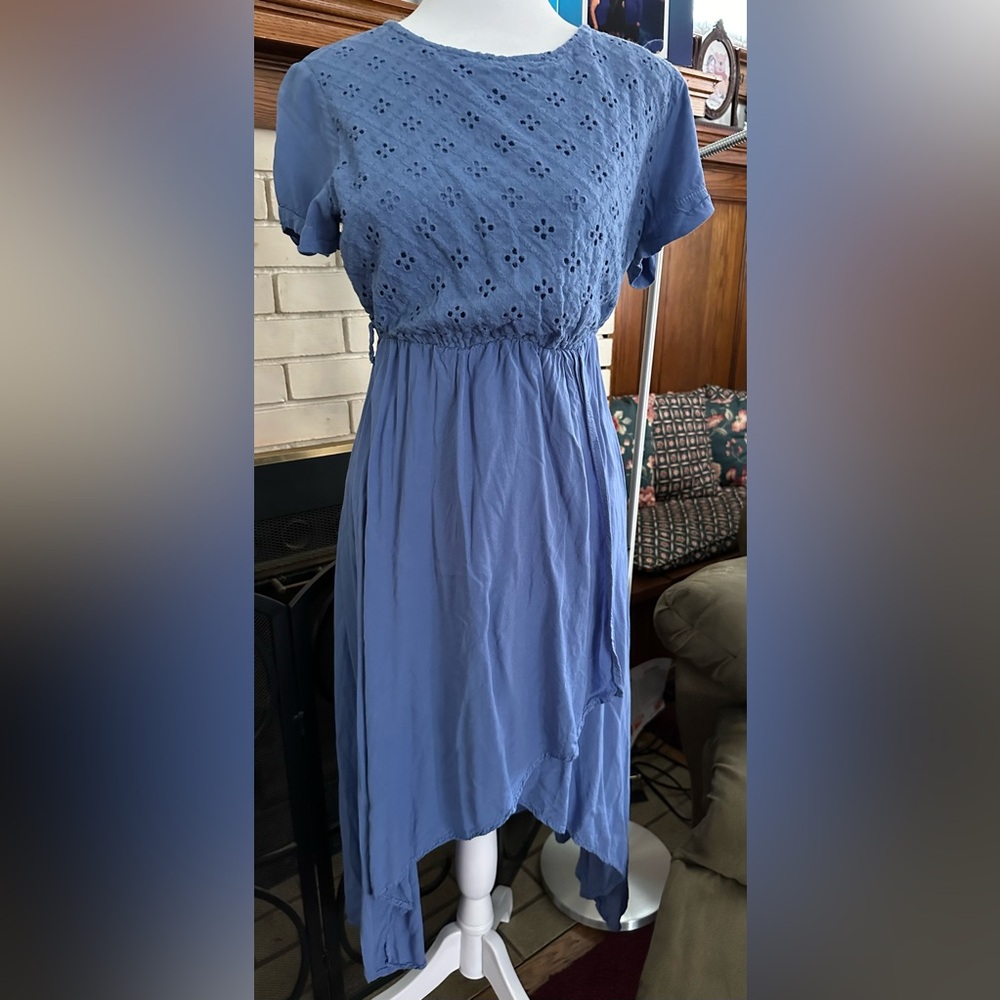 Simplee blue pullover, short sleeve dress, one button at back of neck, size S